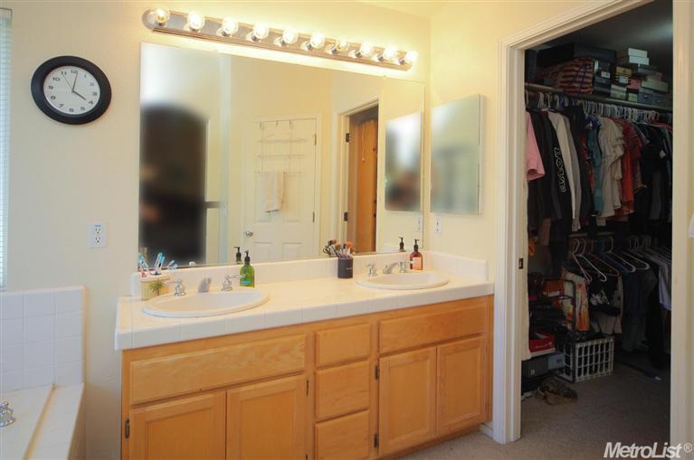 1466 Pinnacles St, Davis, CA 95616 photo 15