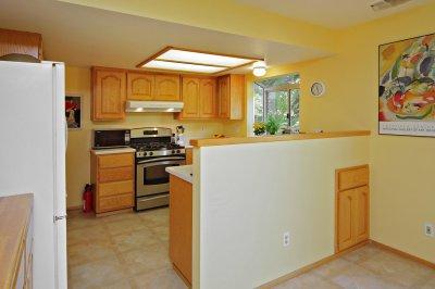 2530 Whittier Dr, Davis, CA 95618 photo 11
