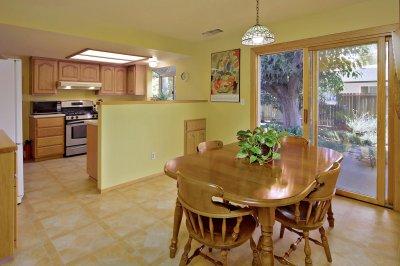 2530 Whittier Dr, Davis, CA 95618 photo 9