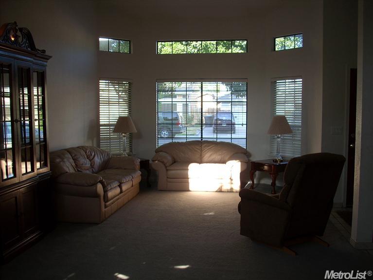 3821 Ararat Ave, Modesto, CA 95356 photo 2