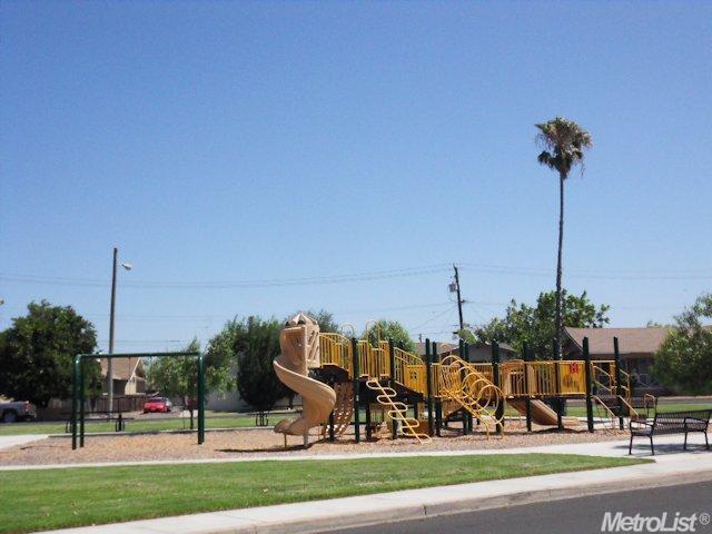 517 Park Ave, Manteca, CA 95337 photo 18