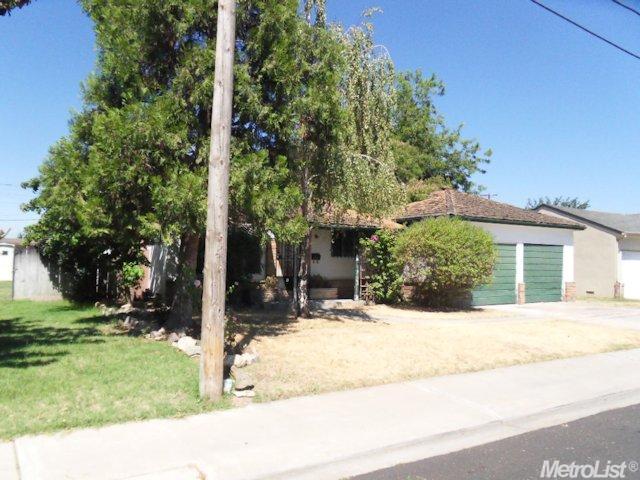 517 Park Ave, Manteca, CA 95337 photo 3