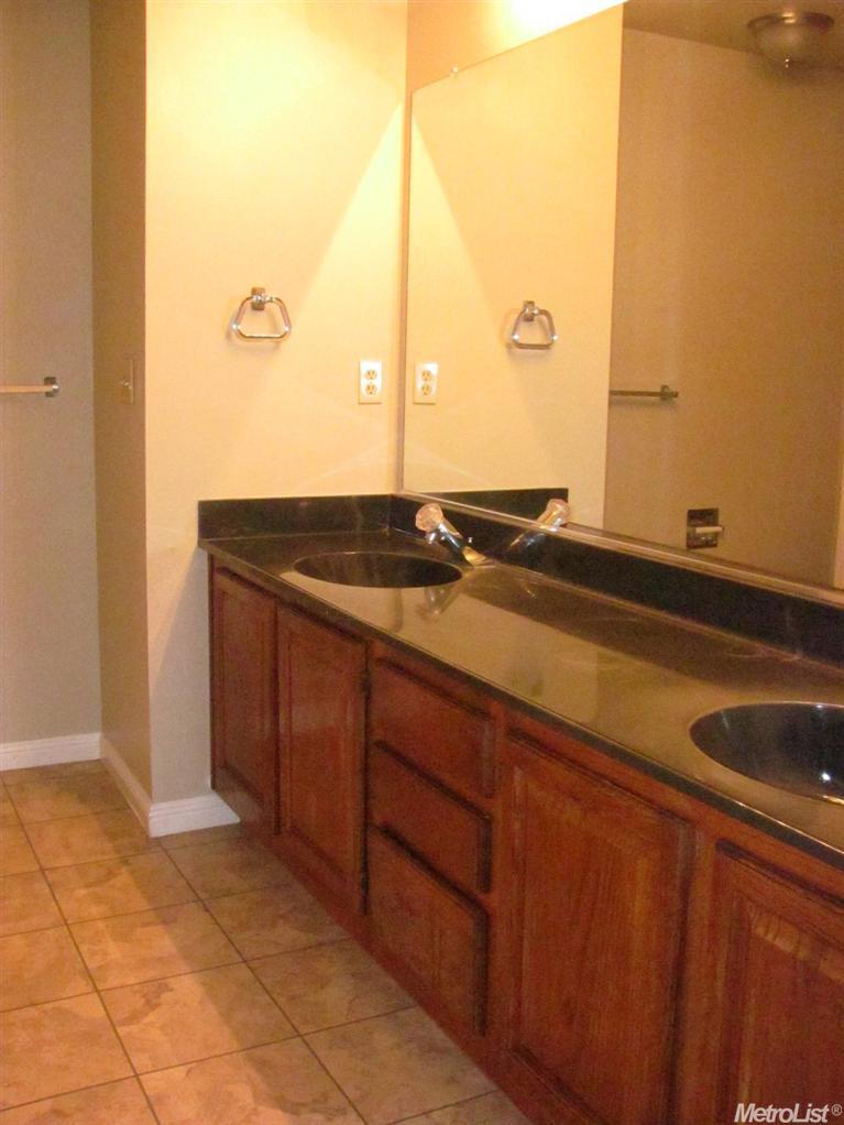 2805 Fleming Ct, Modesto, CA 95356 photo 19