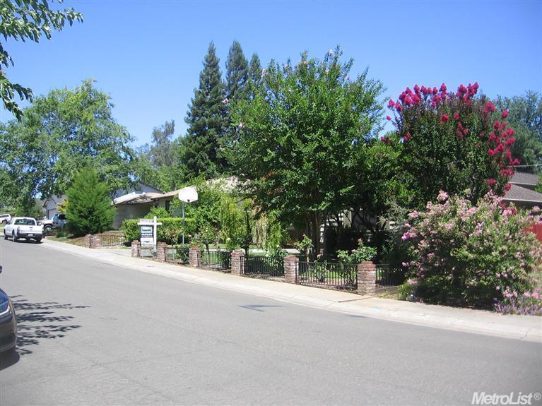 3624 Orangerie Way, Carmichael, CA 95608 photo 2