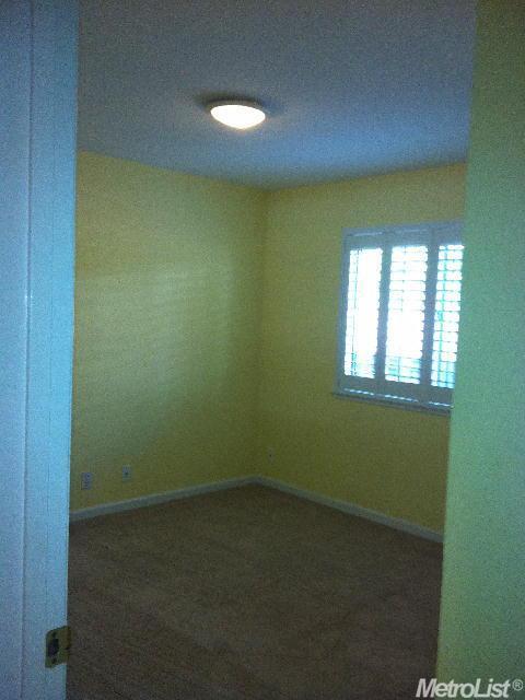 521 Flicker Ave, Davis, CA 95616 photo 7