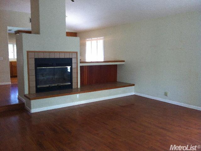 521 Flicker Ave, Davis, CA 95616 photo 4