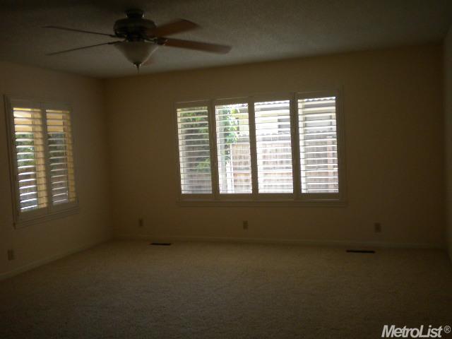 2040 Jackson Ct, Lodi, CA 95242 photo 4
