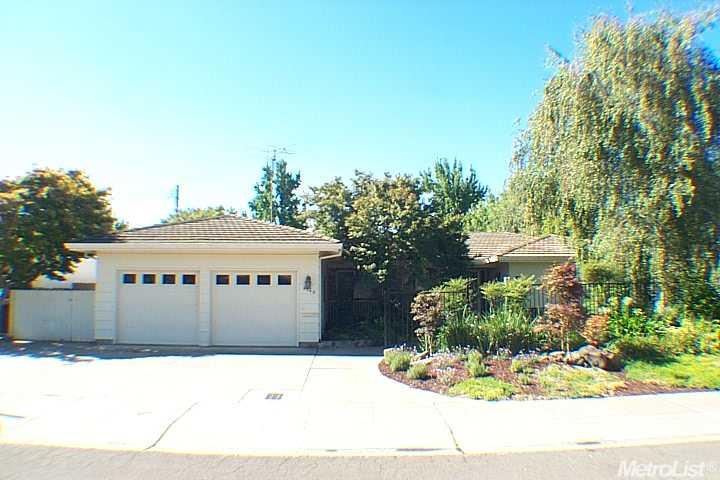 2040 Jackson Ct, Lodi, CA 95242 photo 1