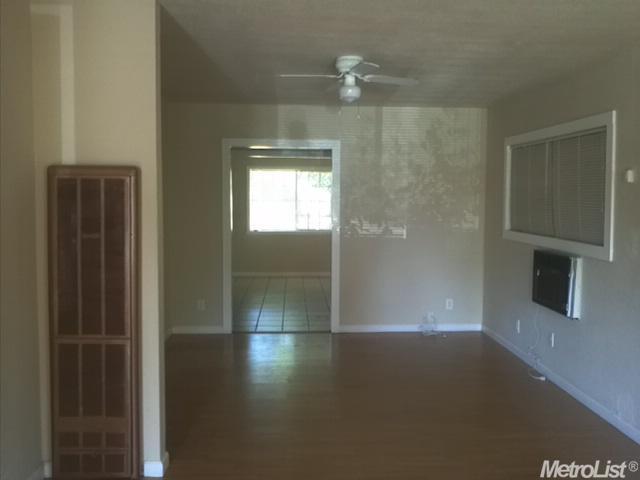 4712 47th St, Sacramento, CA 95820 photo 6