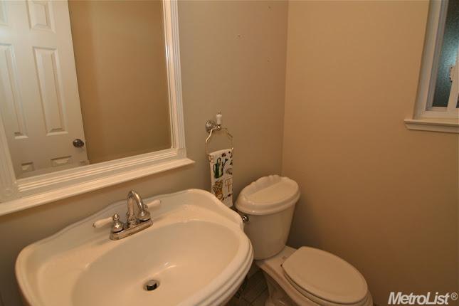 2567 Pinnacles Dr, Rocklin, CA 95677 photo 24