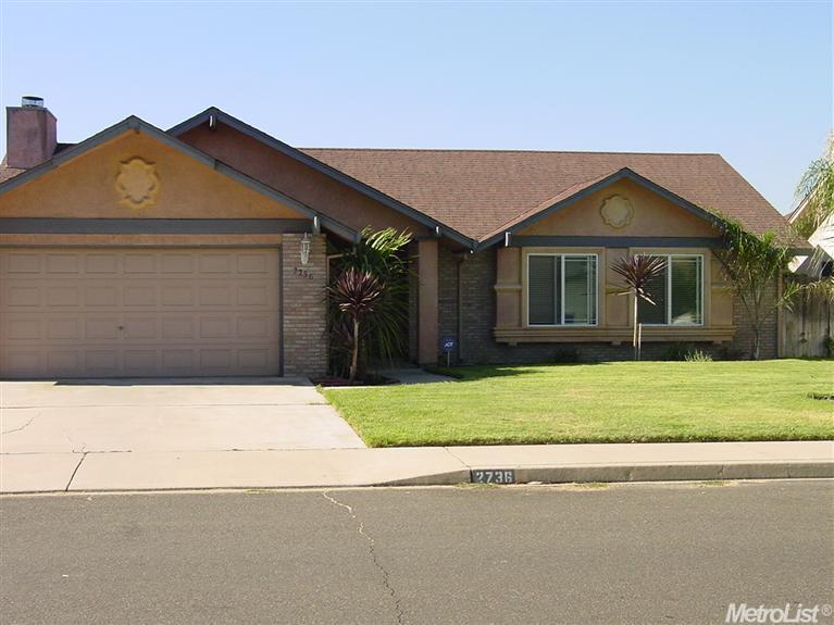 2736 Canyon Dr, Modesto, CA 95351 photo 1