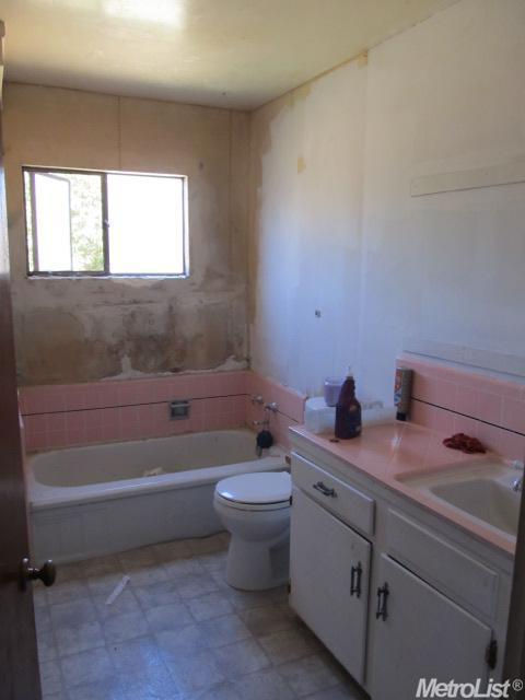 2113 Prescott Rd, Modesto, CA 95350 photo 14