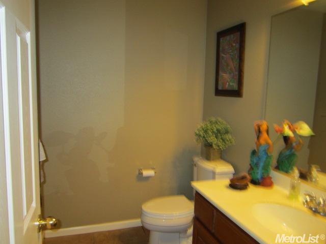 7622 W Rena Dr, Tracy, CA 95304 photo 11