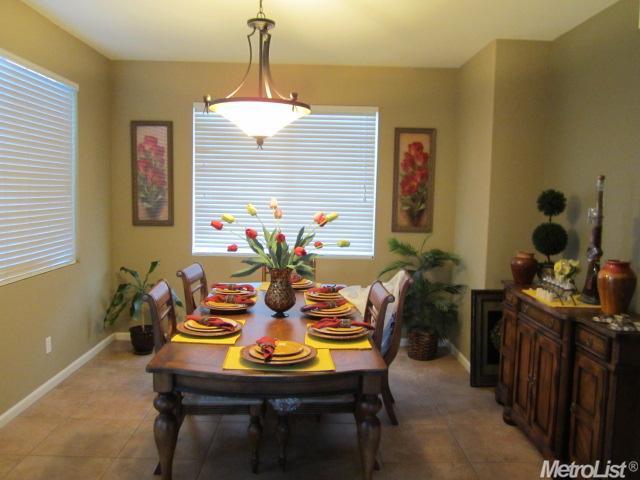 7622 W Rena Dr, Tracy, CA 95304 photo 8