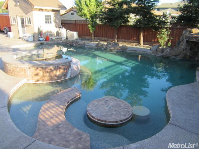 7622 W Rena Dr, Tracy, CA 95304 photo 5
