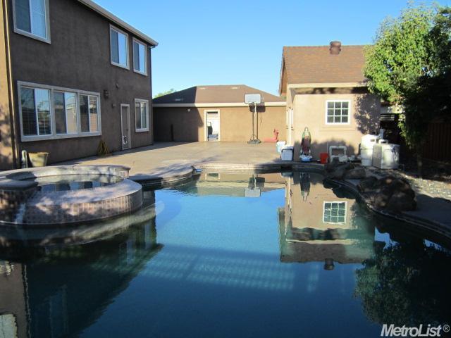 7622 W Rena Dr, Tracy, CA 95304 photo 6