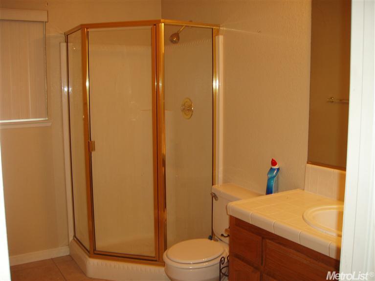 2512 Boston Way, Modesto, CA 95355 photo 9