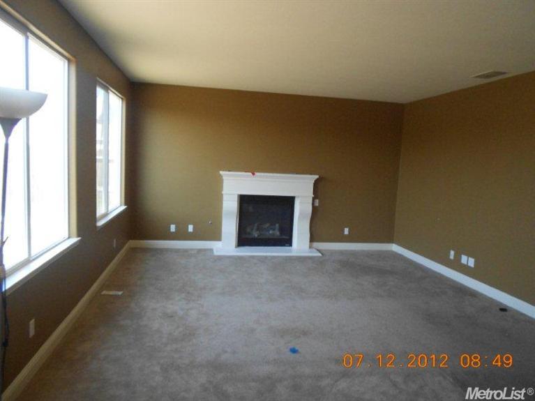 3922 Wild Oak Dr, Ceres, CA 95307 photo 3