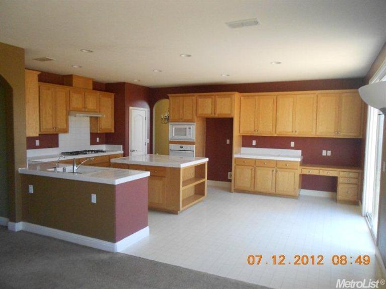 3922 Wild Oak Dr, Ceres, CA 95307 photo 4