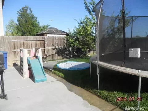 735 Boulder Ave, Lathrop, CA 95330 photo 6