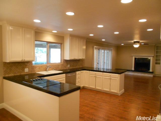 508 Barringham Ln, Modesto, CA 95350 photo 6