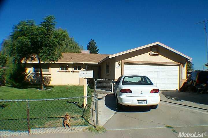 545 Comstock Ct, Modesto, CA 95351 photo 1