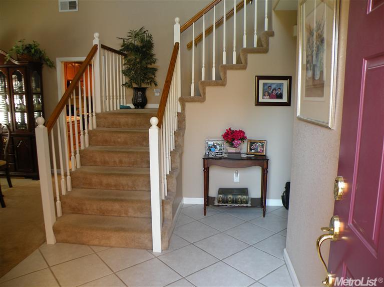4900 Mapleplain Ave, Elk Grove, CA 95758 photo 5