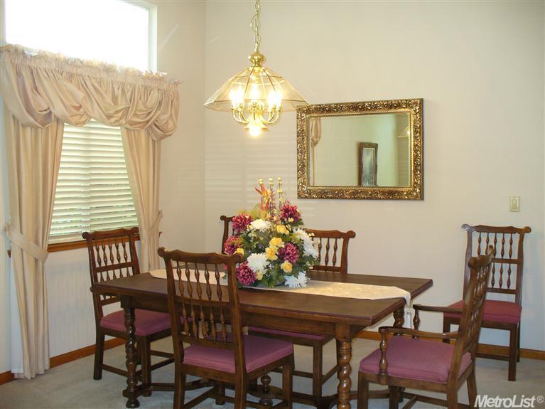 4963 Charter Rd, Rocklin, CA 95765 photo 4