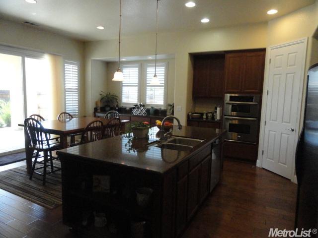 2522 Strawberry Patch Way, Manteca, CA 95336 photo 2