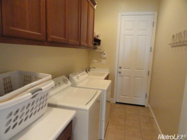2522 Strawberry Patch Way, Manteca, CA 95336 photo 9