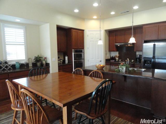 2522 Strawberry Patch Way, Manteca, CA 95336 photo 3