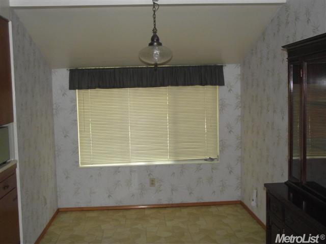 4766 Crestview Dr, Carmichael, CA 95608 photo 10