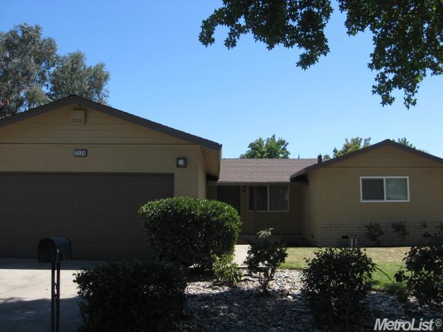 2536 Surrey Ave, Modesto, CA 95355 photo 1