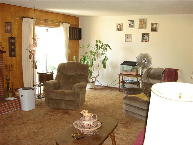 1226 E St, Rio Linda, CA 95673 photo 9