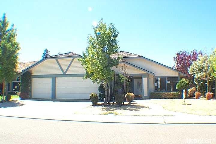 1534 Parkview St, Manteca, CA 95337 photo 1