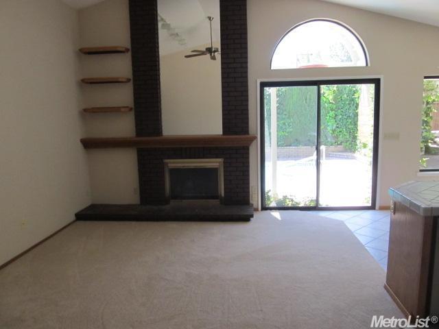 1534 Parkview St, Manteca, CA 95337 photo 3