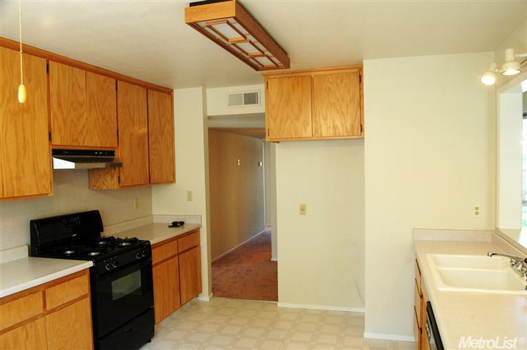5567 Brooks Ave, Loomis, CA 95650 photo 8