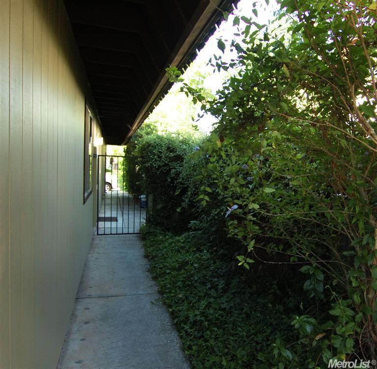 5567 Brooks Ave, Loomis, CA 95650 photo 9