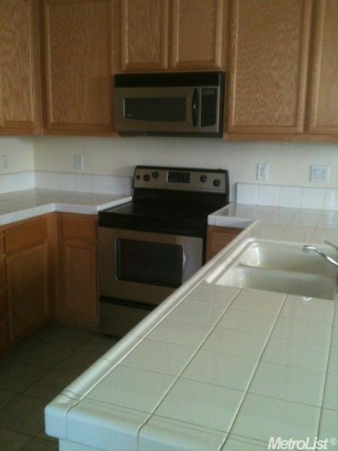 2125 Carson Oak Ct, Modesto, CA 95355 photo 3