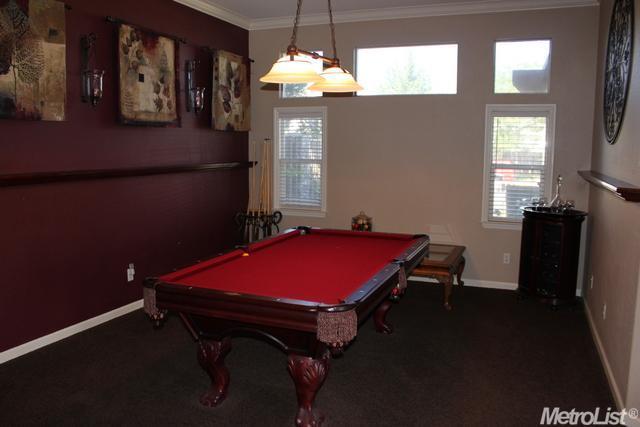 488 W Santos Ave, Ripon, CA 95366 photo 3