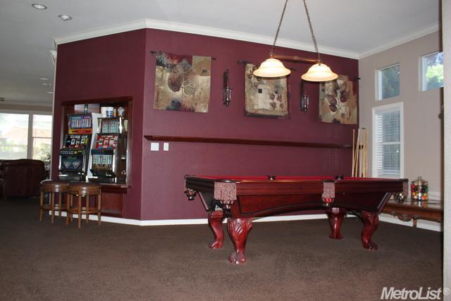 488 W Santos Ave, Ripon, CA 95366 photo 2