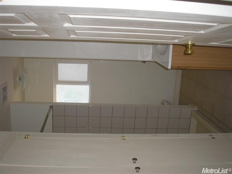 3921 43rd St, Sacramento, CA 95820 photo 2