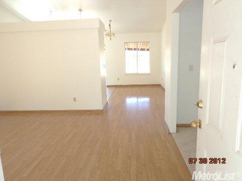 16221 5th St, Lathrop, CA 95330 photo 3