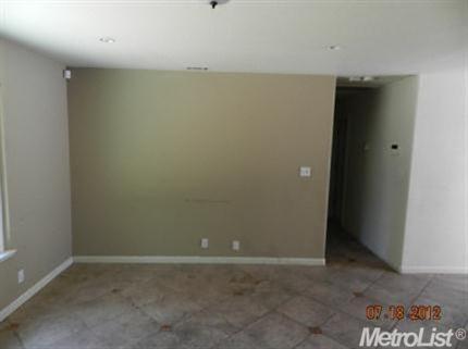 2340 Jeanine Dr, Modesto, CA 95355 photo 6