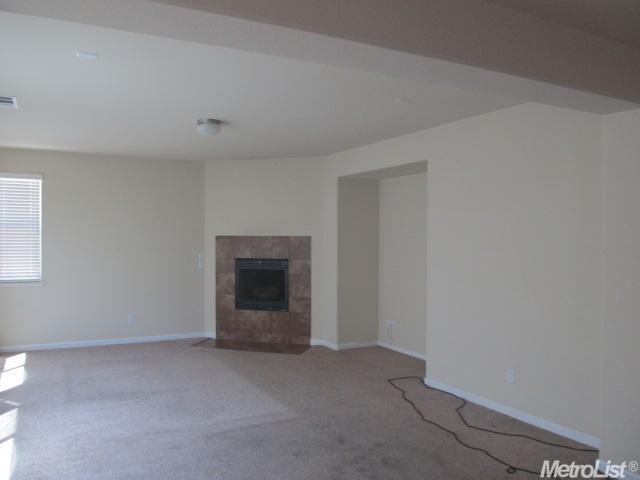 224 Munter Ct, Manteca, CA 95337 photo 4