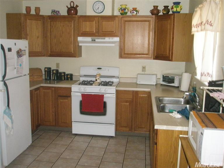 1713 Amelia St, Patterson, CA 95363 photo 3