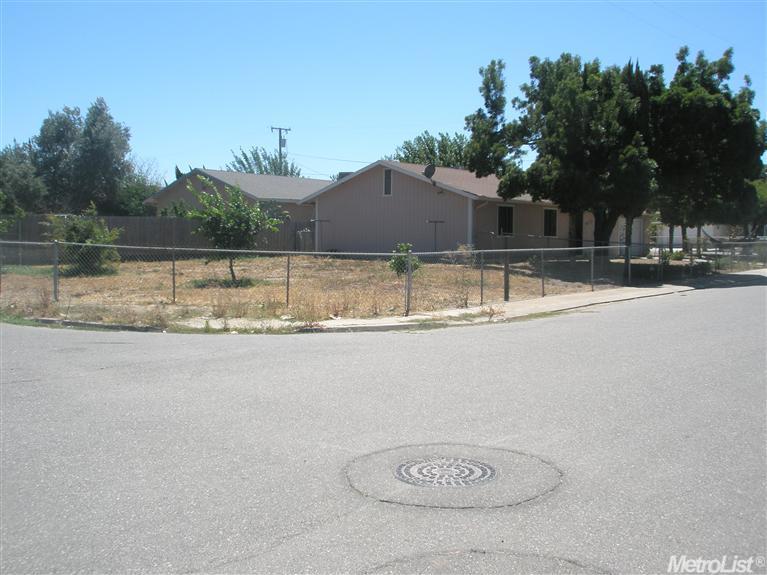 1713 Amelia St, Patterson, CA 95363 photo 12