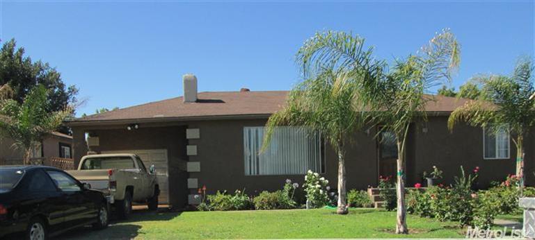 2134 E Weldon Ave, Fresno, CA 93703 photo 1