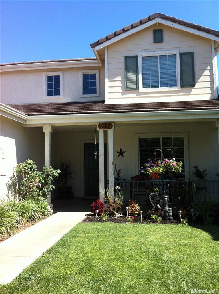 1131 Bullfinch Dr, Patterson, CA 95363 photo 1