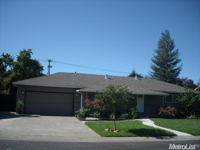 5040 Kinross Rd, Carmichael, CA 95608 photo 1